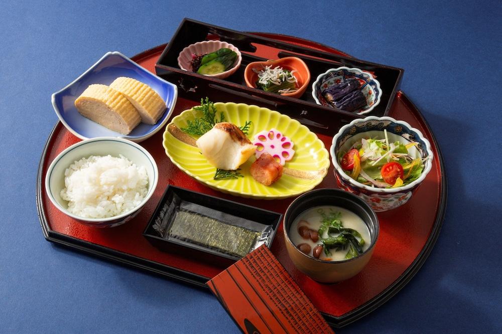 Kure Hankyu Hotel Eksteriør billede