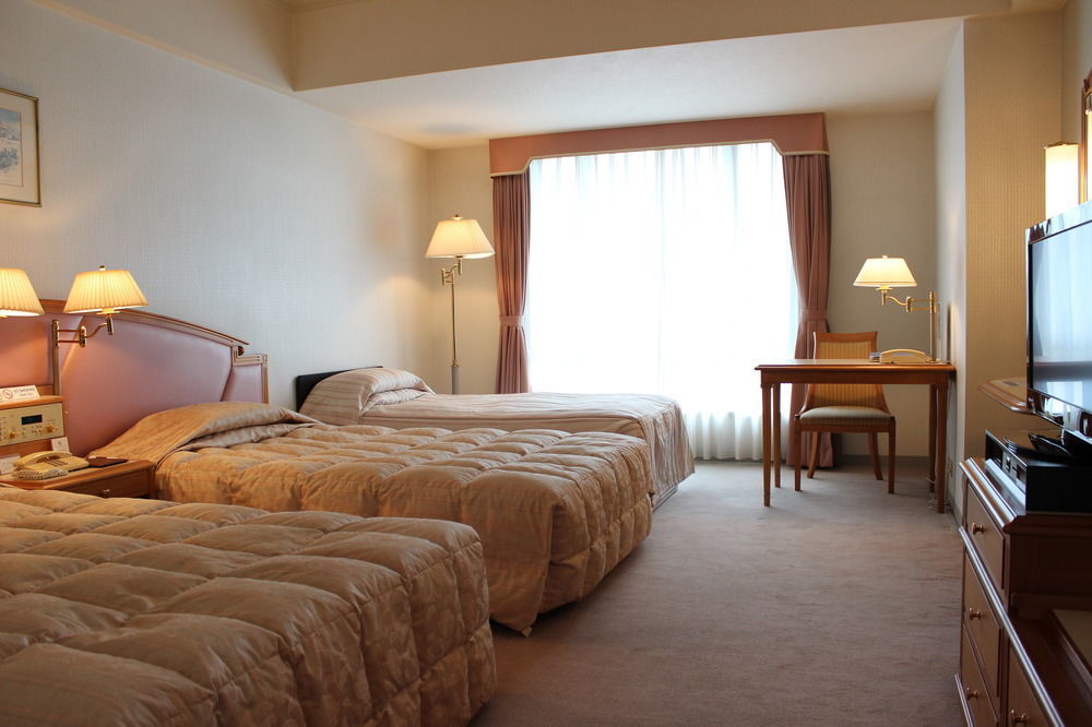 Kure Hankyu Hotel Eksteriør billede