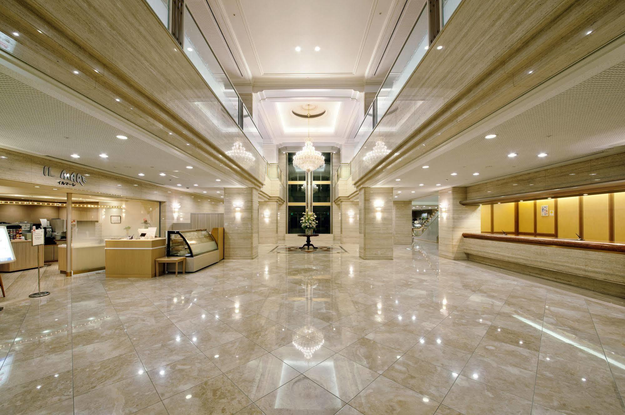 Kure Hankyu Hotel Eksteriør billede